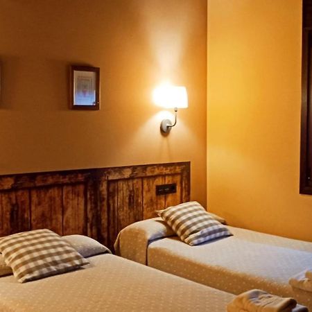 Casas Rurales Entrecastanos Onís 외부 사진