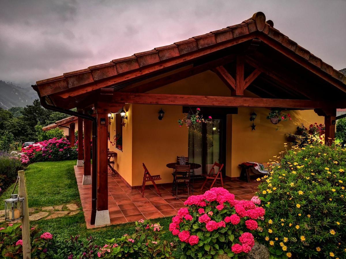 Casas Rurales Entrecastanos Onís 외부 사진