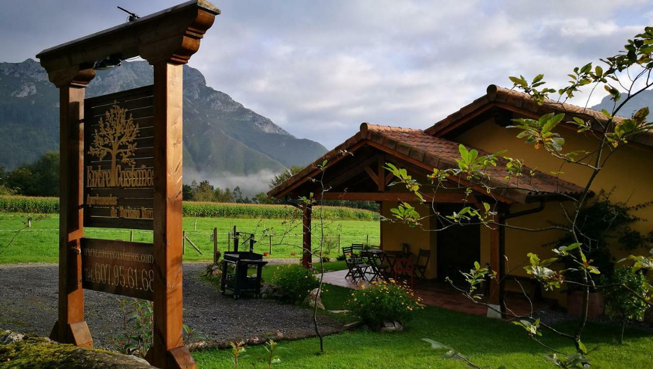Casas Rurales Entrecastanos Onís 외부 사진