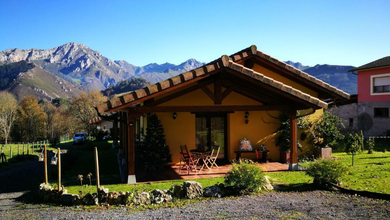 Casas Rurales Entrecastanos Onís 외부 사진